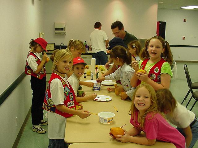 October meeting decorating pumpkins.JPG